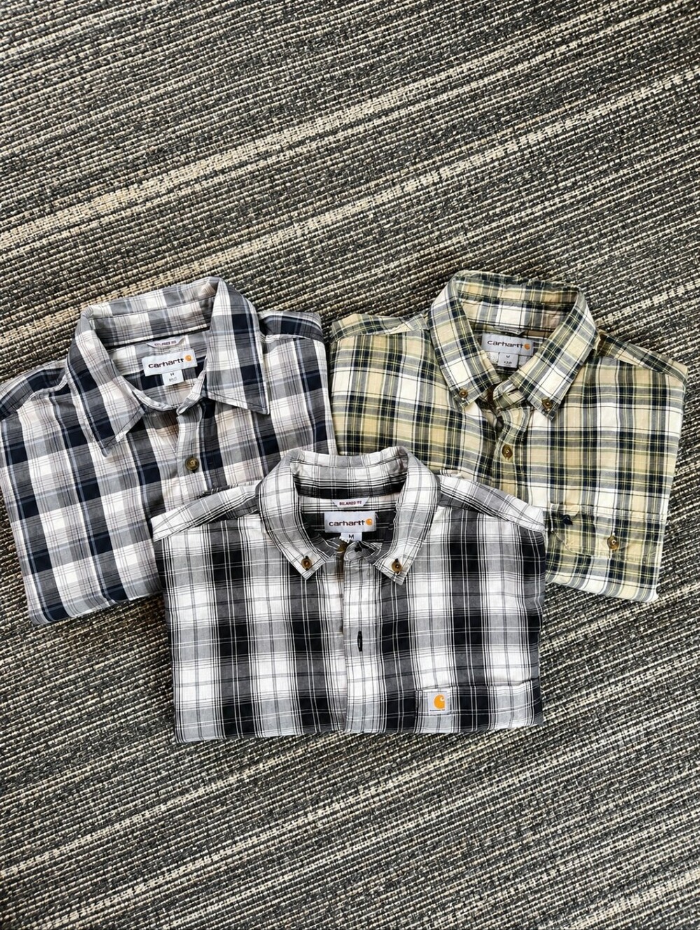 Carhartt Men’s Shirt Bundle 3 Medium Short Sleeve Lot Plaid 100% Cotton Relaxed